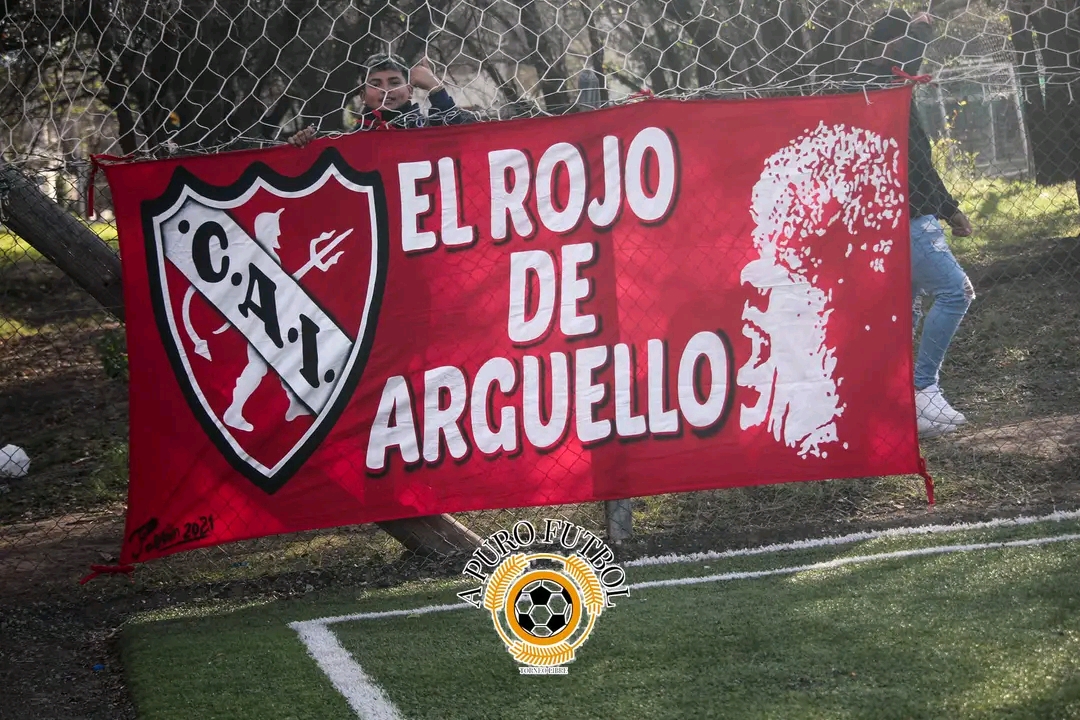 Escudo del equipo Rojo de arguello